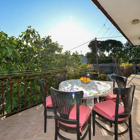 Apartman Jadranka Бибине Екстериор снимка